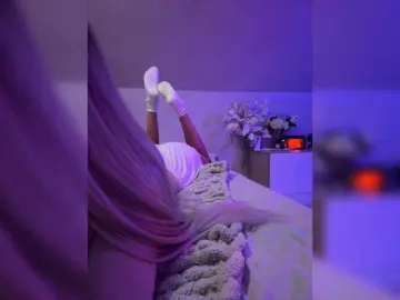 Bongacams Live Sex Cam of HollyPolly111