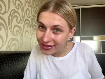 Bongacams Best live sex cam show of ElliWagemann