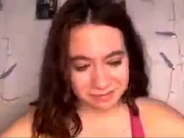 Bongacams Nude Webcam of SunOudker