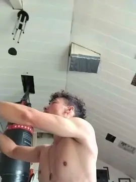 Cam4 Free Porn Cam of HotFabian93
