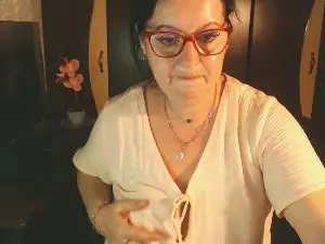 Cam4 Sex Chat of LollaGreate
