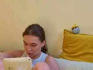 Cam4 Live Sex Cam of CicelySmeja