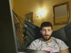 Cam4 Live Sex Cam of Mark_ariete94