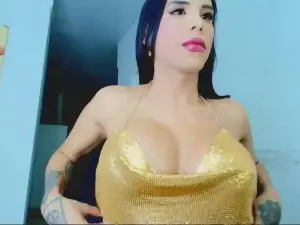 Cam4 Live Porn of EMMILY_USUGA1