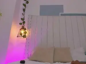Cam4 Adult Webcam of Hana_gray