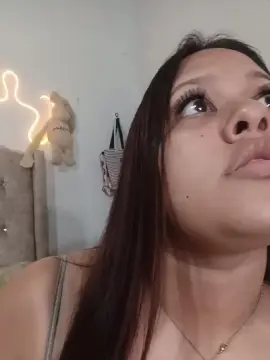 Cam4 Free Porn Cam of nazzare1