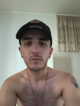 Cam4 Free Live Porn of Gufetto99