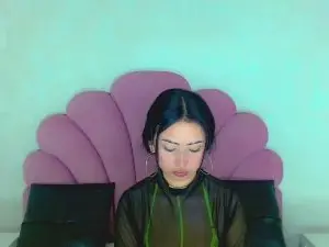 Cam4 Adult Webcam of glow_doll