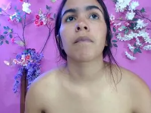 Cam4 Nude Webcam of skinnysofia18