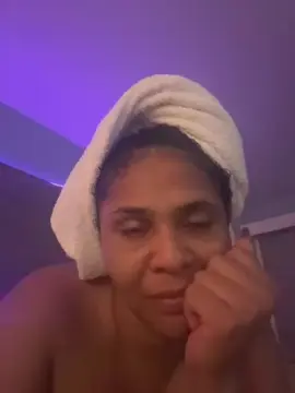 Cam4 Free Live Porn of they_all_luv_me