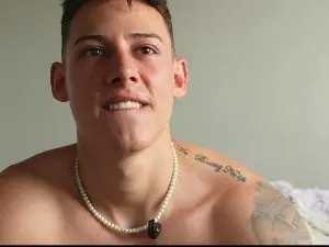 Cam4 Live Porn of Latino_Milk_99
