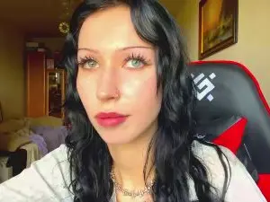 Cam4 Live Porn of BelvaThyne