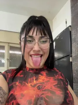 Cam4 Watch Live Sex Cams of Lareyni26