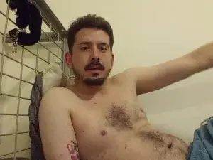 Cam4 Adult Webcam of GutsXbsk