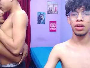 Cam4 Sex Chat of TWINK_SEX