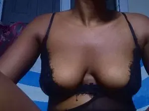 Cam4 Watch Live Sex Cams of elysa20