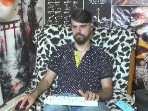 Cam4 Free Porn Cam of hornymaster93