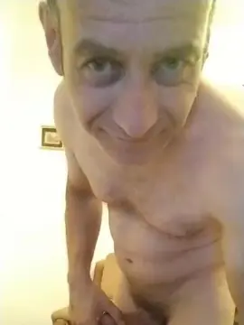 Cam4 Live Sex Cam of Andaluzssex