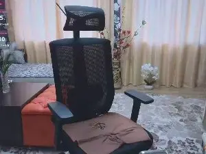 Cam4 Live Porn of LybovNTV