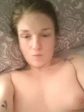 Cam4 Nude Webcam of DeaRed8899