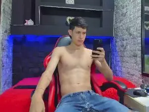 Cam4 Best Webcam of Felipe_Fire