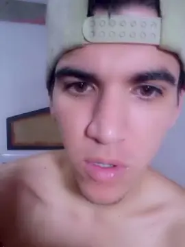 Cam4 Live Porn of freddy_hot_fun