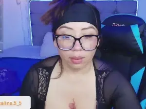 Cam4 Live Sex of kata_bigboobs