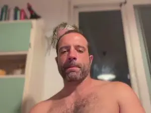 Cam4 Live Porn of PitaParka2