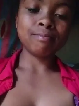 Cam4 Watch Live Sex Cams of Miora05