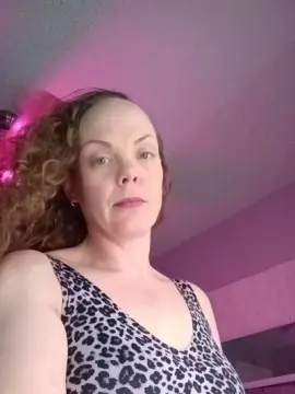 Cam4 Watch Live Sex Cams of LolaBunny87