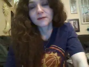 Cam4 Sex Chat of QueenCrimson