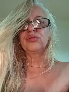 Cam4 Free Live Porn of anaana_sexy