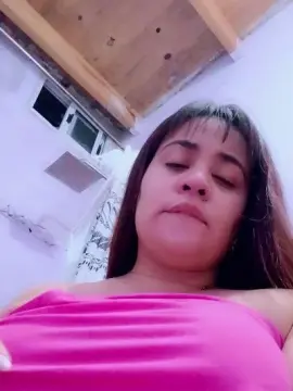 Cam4 Free Live Porn of Giulicurvy