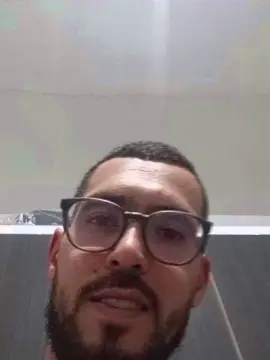 Cam4 Sex Chat of HShotsmilegyn