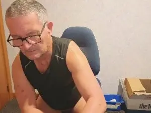 Cam4 Nude Webcam of bigballnz