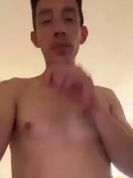Cam4 Free Live Porn of Akserthuglove