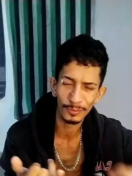 Cam4 Free Porn Cam of Theyllors2