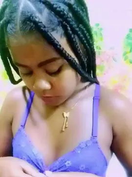 Cam4 Adult Video Chat of ameline1