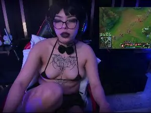 Cam4 Sex Chat of Nyveth
