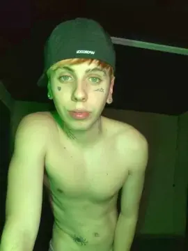 Cam4 Live Porn of sableye22