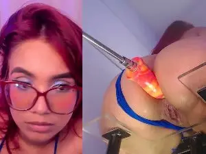 Cam4 Live Porn of DannaScully