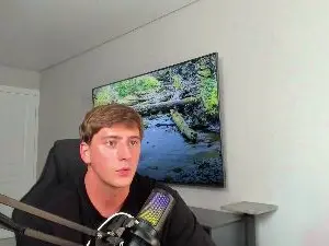 Cam4 Best Webcam of KrisHorten