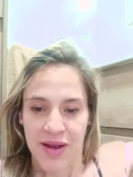 Cam4 Live Sex Cam of Viciosilla85