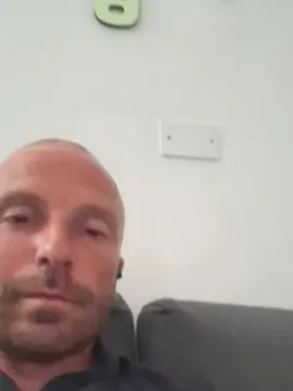 Cam4 Live Sex of Gnaro90