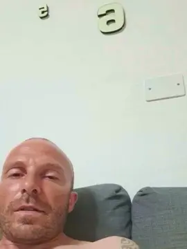 Cam4 Private Sex Chat of Gnaro90