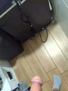 Cam4 Private Sex Chat of ryan23_hot
