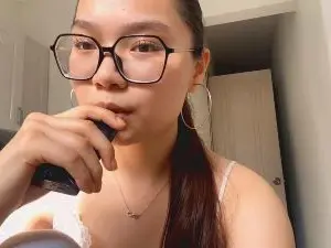 Cam4 Best live sex cam show of JolynMcevers