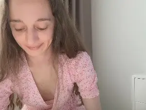 Cam4 Best live sex cam show of ShySchoolGrl