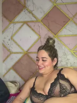 Cam4 Adult Video Chat of Amira__Maliaa