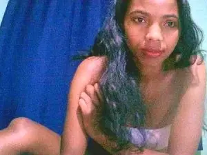 Cam4 Private Sex Chat of Fitiavana8